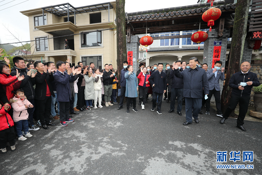 習近平総書記　新型コロナ対策と経済?社會発展を統(tǒng)合的に推進