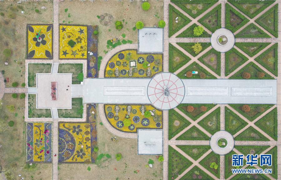 花木博覧園の見事な春景色　河南省鄢陵