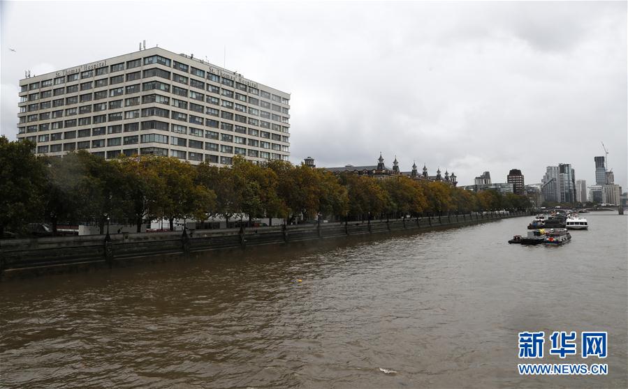 ジョンソン英首相、新型コロナの癥狀悪化し集中治療室へ