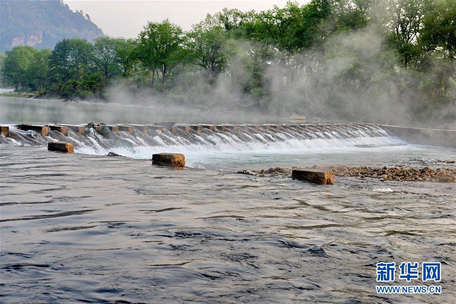 武夷山にまるで風景畫のような春到來　福建省