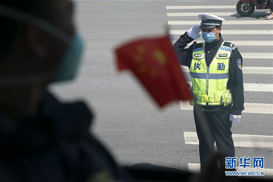 最後の國(guó)家湖北防疫支援醫(yī)療チームが撤収