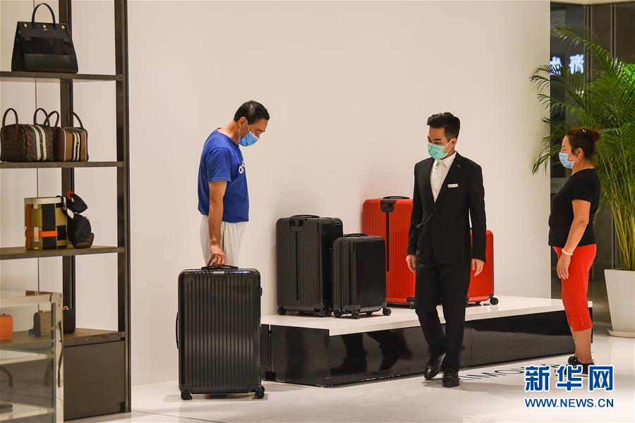 新たにオープンした免稅體験ショップ　海南省三亜市