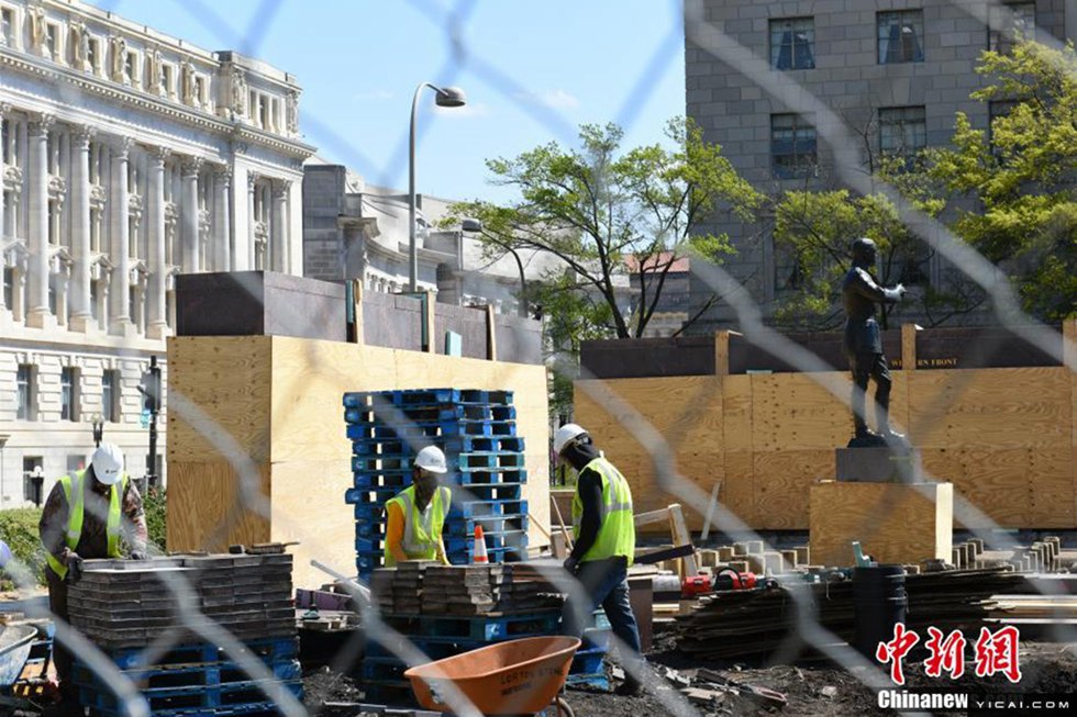 新型肺炎拡大で米首都ワシントンで建築物の補(bǔ)修?改修進(jìn)む