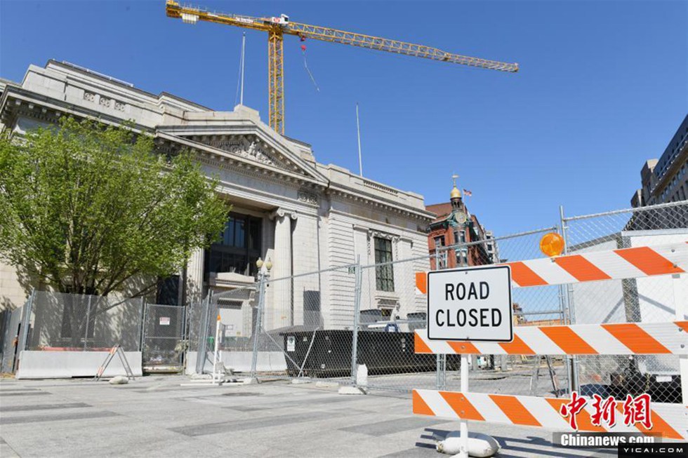 新型肺炎拡大で米首都ワシントンで建築物の補修?改修進む