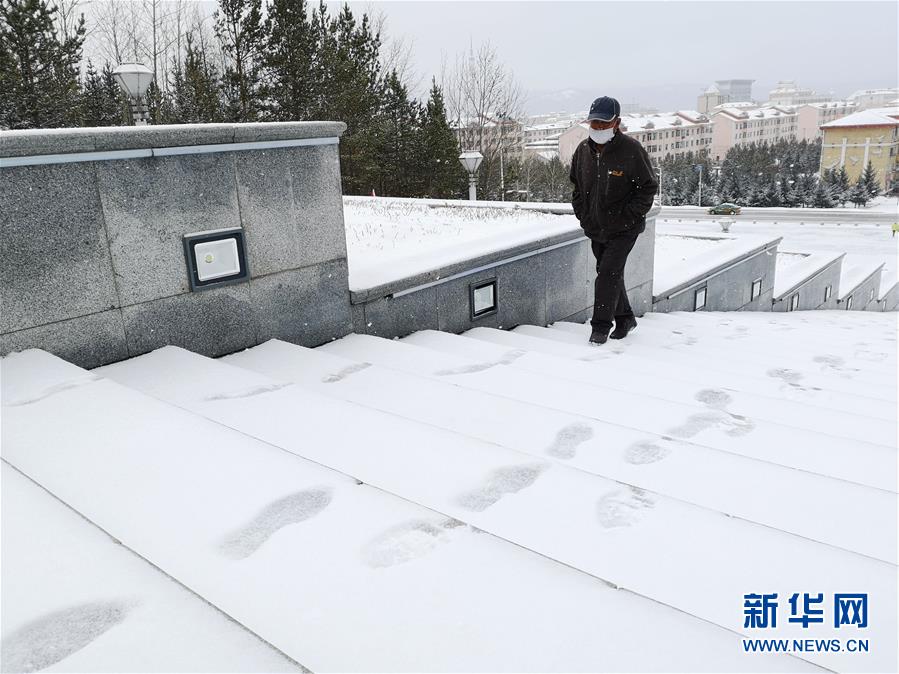 二十四節(jié)気「穀雨」に大雪　黒竜江省漠河