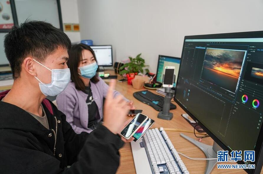 ライブコマース、EC起業(yè)の夢を「インキュベート」