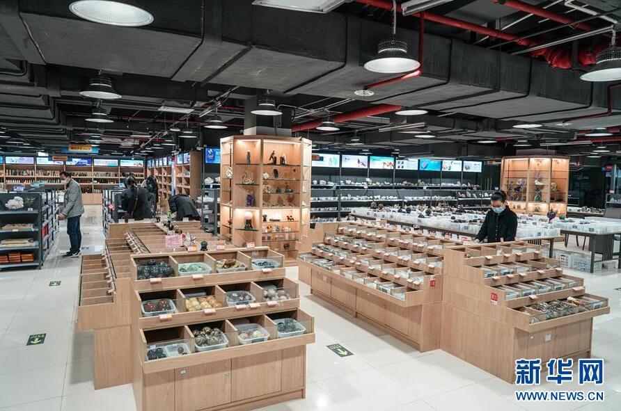 ライブコマース、EC起業(yè)の夢(mèng)を「インキュベート」