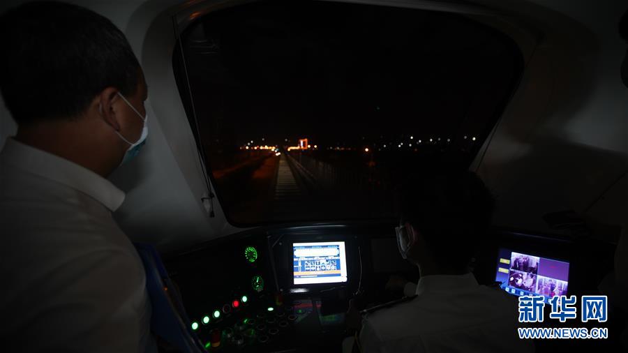 時速160キロ！中國初の商用リニア2.0版の時速検証テスト成功