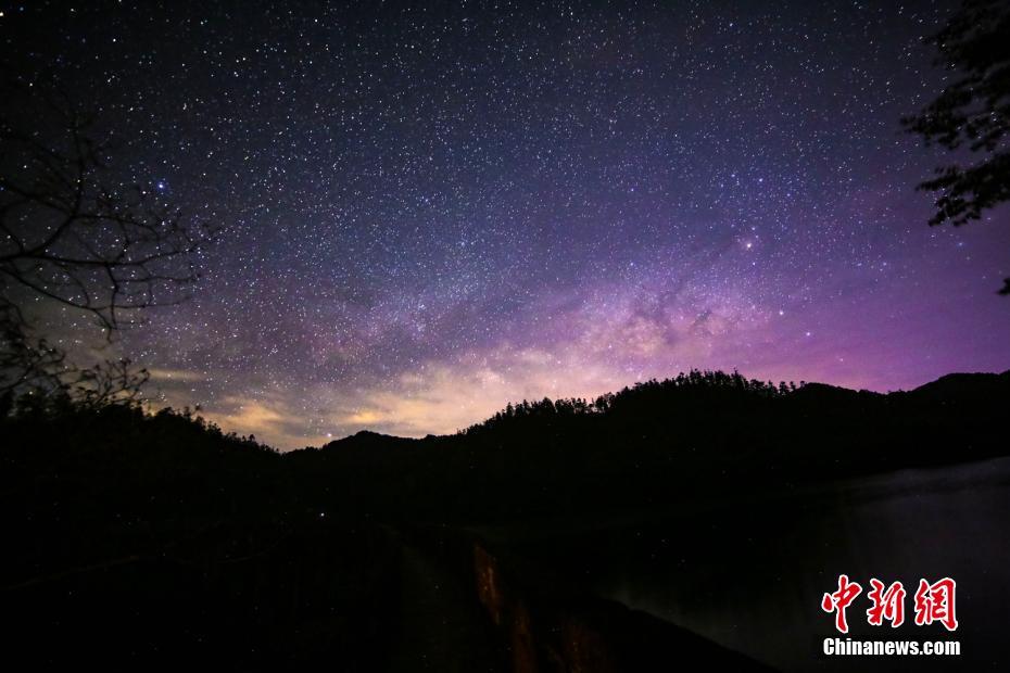 幻想的な四川古藺の「広大な星の?！?></a></td></tr><tr><td class=