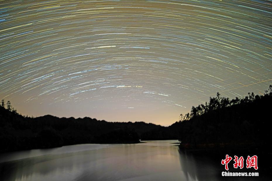 幻想的な四川古藺の「広大な星の?！?></a></td></tr><tr><td class=