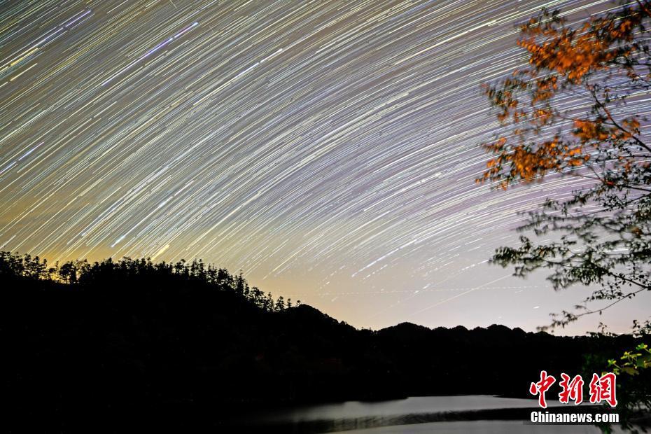 幻想的な四川古藺の「広大な星の?！?></a></td></tr><tr><td class=