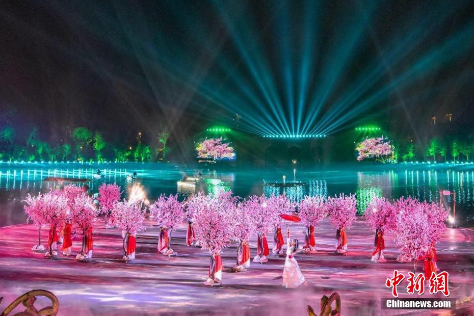 「ピーク時(shí)間帯を避けた」観光がナイトエコノミーをけん引　江蘇省