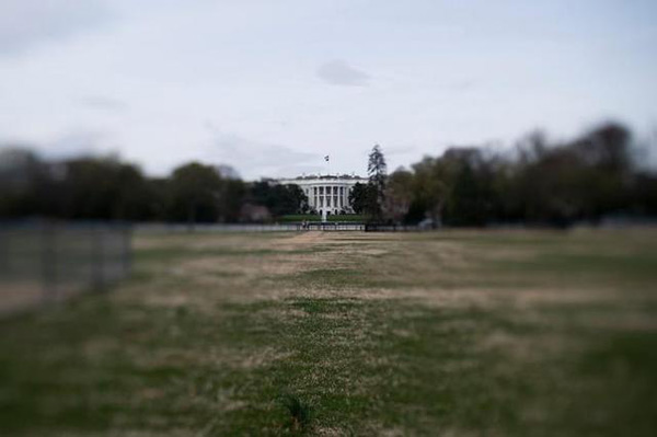 【人民網(wǎng)時(shí)評(píng)】五たび米國の政治屋に問う　責(zé)任をなすりつける以外、一體何をしたのか