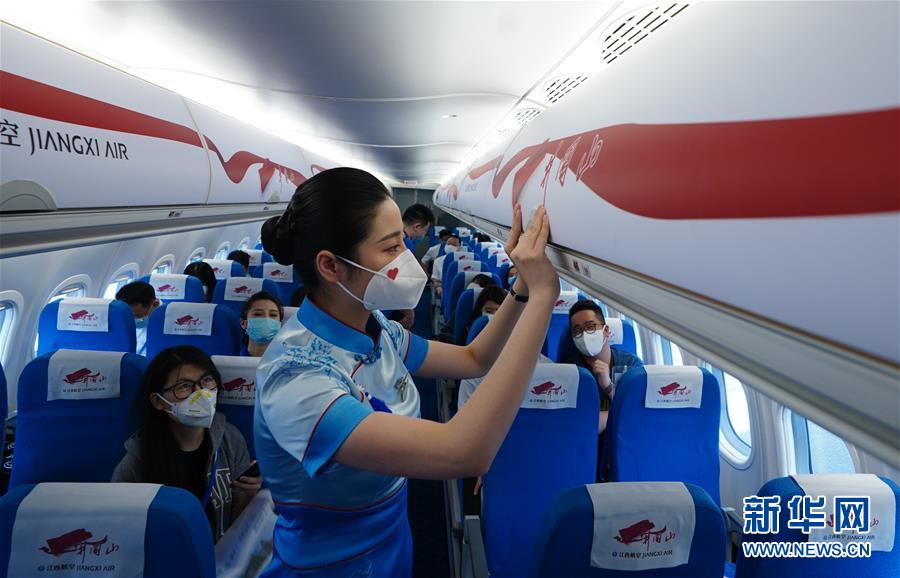 中國國産旅客機ARJ21が江西航空の「井岡山號」として初飛行　江西省