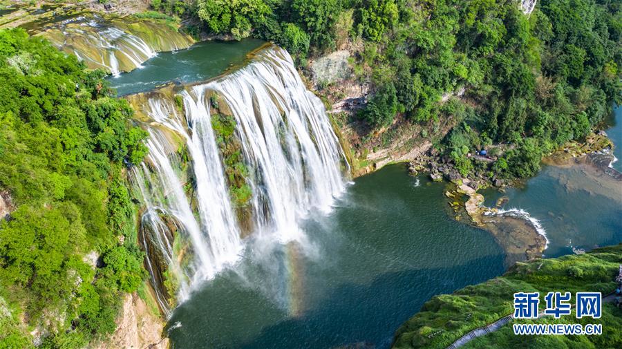 活気を取り戻す黃果樹観光　貴州省