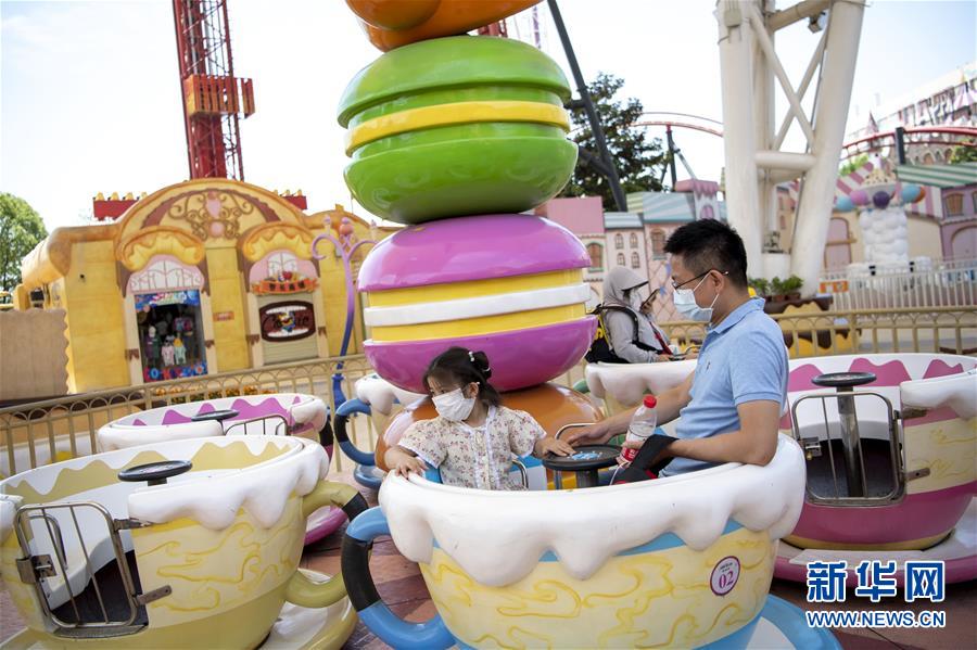 武漢でアミューズメントパークの歓楽谷が営業(yè)再開へ　湖北省