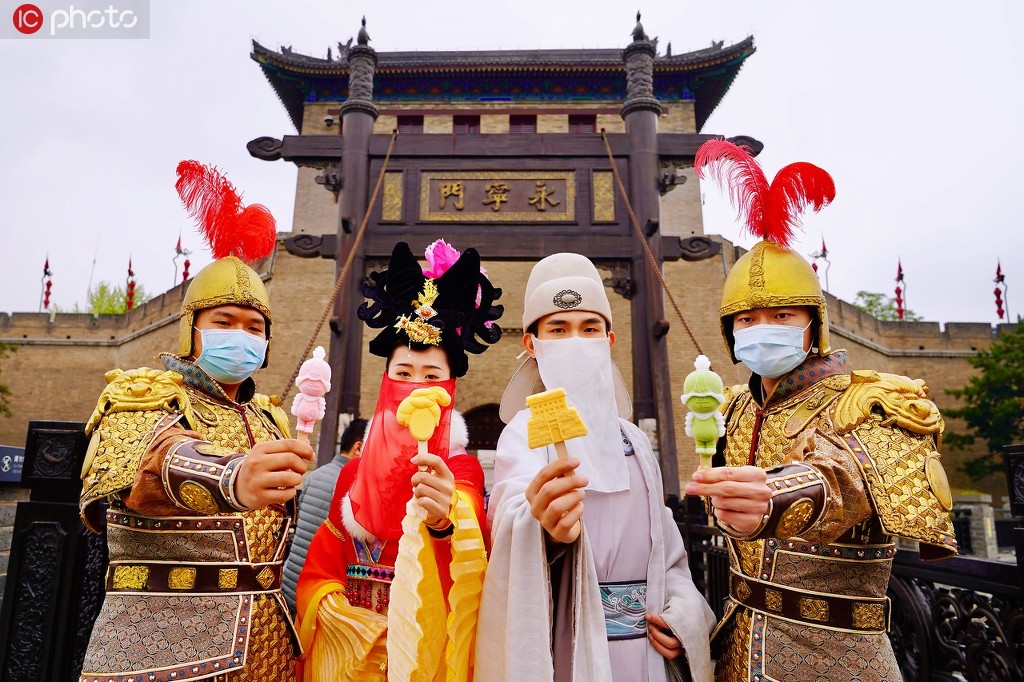 ユニークな「クリエイティブアイスキャンデー」（寫(xiě)真著作権は東方ICが所有のため転載禁止）。