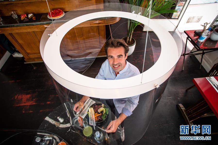 新型コロナ下での食事スタイルはコレ！フランスのデザイナーが考案