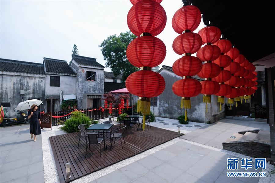 浙江省湖州、美しい水郷の民宿で地元経済をバックアップ