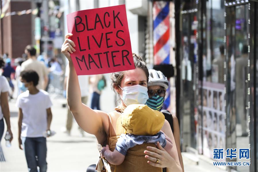 警察の不適切な法執(zhí)行に抗議　全米各地でデモが続く