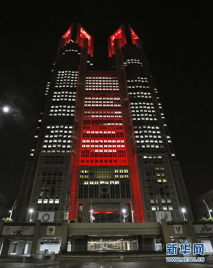 日本の新型コロナウイルス感染者數(shù)1萬(wàn)7千人に　東京都は初のアラート発動(dòng)