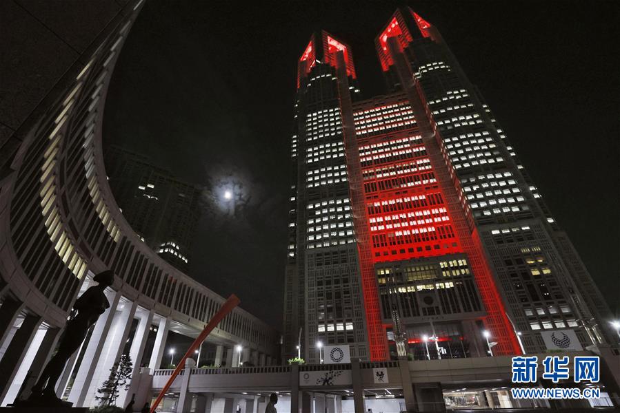 日本の新型コロナウイルス感染者數1萬7千人に　東京都は初のアラート発動