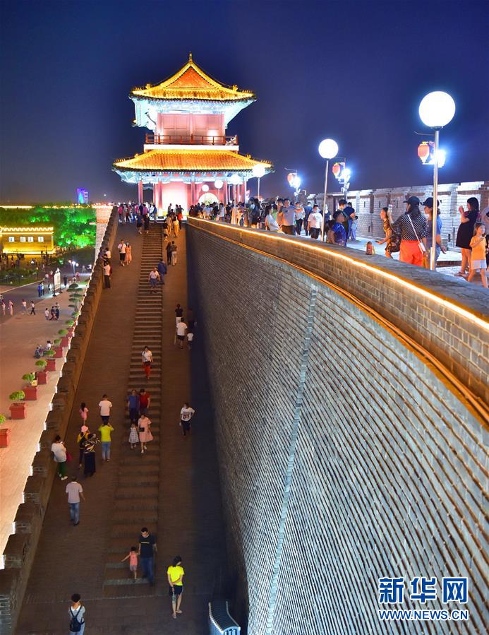 古城ナイトタイムエコノミーが新たな活力に　河北省正定