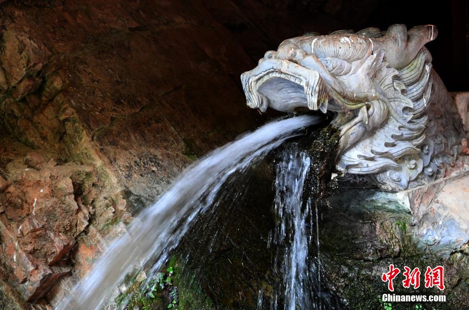 四川米易の鍾乳洞は美しくも幻想的な別世界