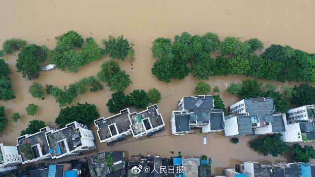 中國南方の8省?自治區(qū)で豪雨　被災者176萬人、死者9人