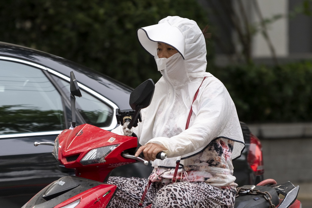 暑い！北京、今年の最高気溫をマーク