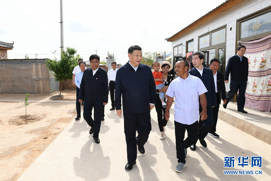 習(xí)近平総書記が寧夏視察　小康社會(huì)の全面的完成と貧困脫卻の難関攻略に勝利を