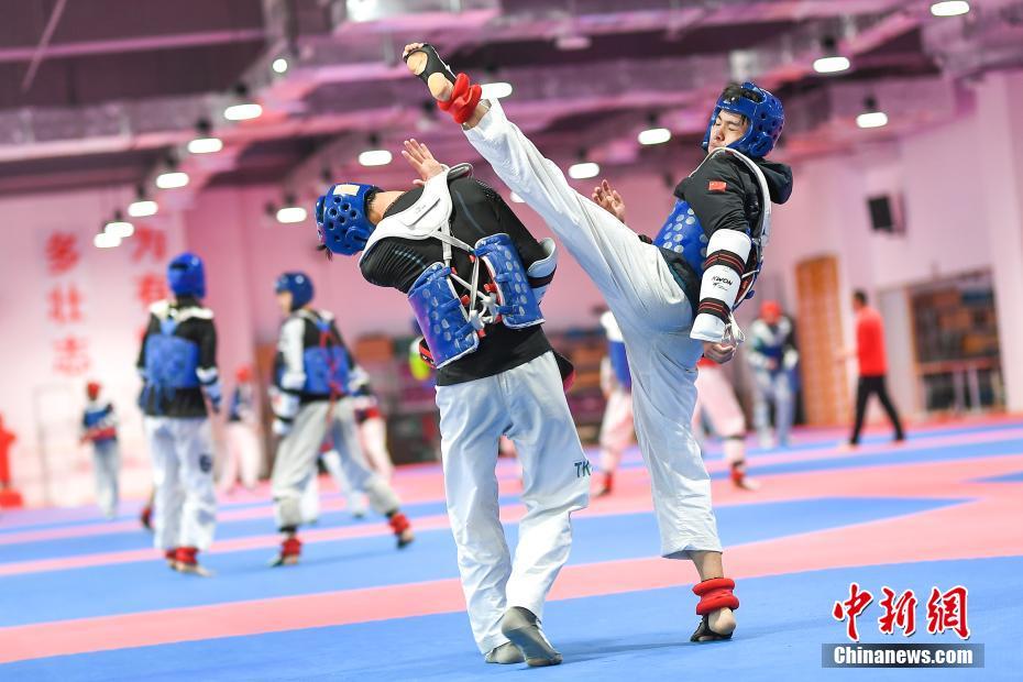 東京五輪に備えトレーニングに勵(lì)む中國(guó)國(guó)家テコンドーチーム