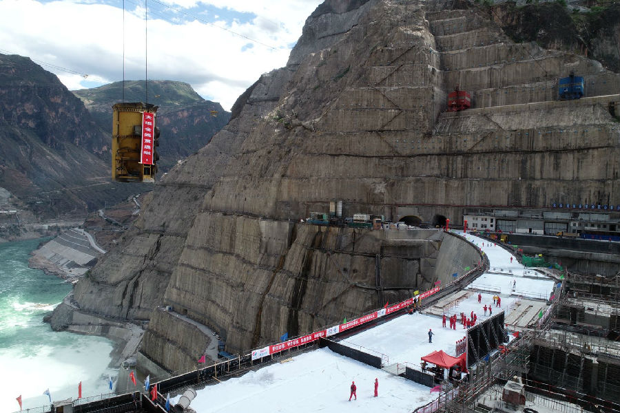 世界で7番目に大きい烏東徳水力発電所、ダム堤體工事が完了