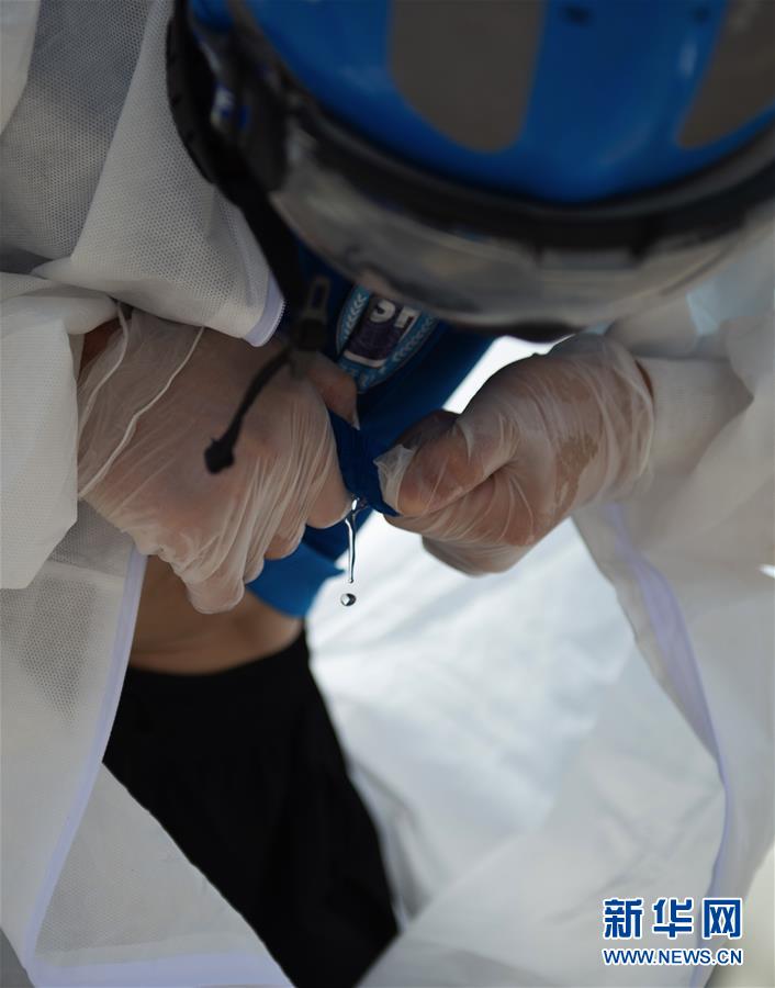 猛暑の北京で進(jìn)む新型コロナ感染癥対策、各地で検疫や消毒