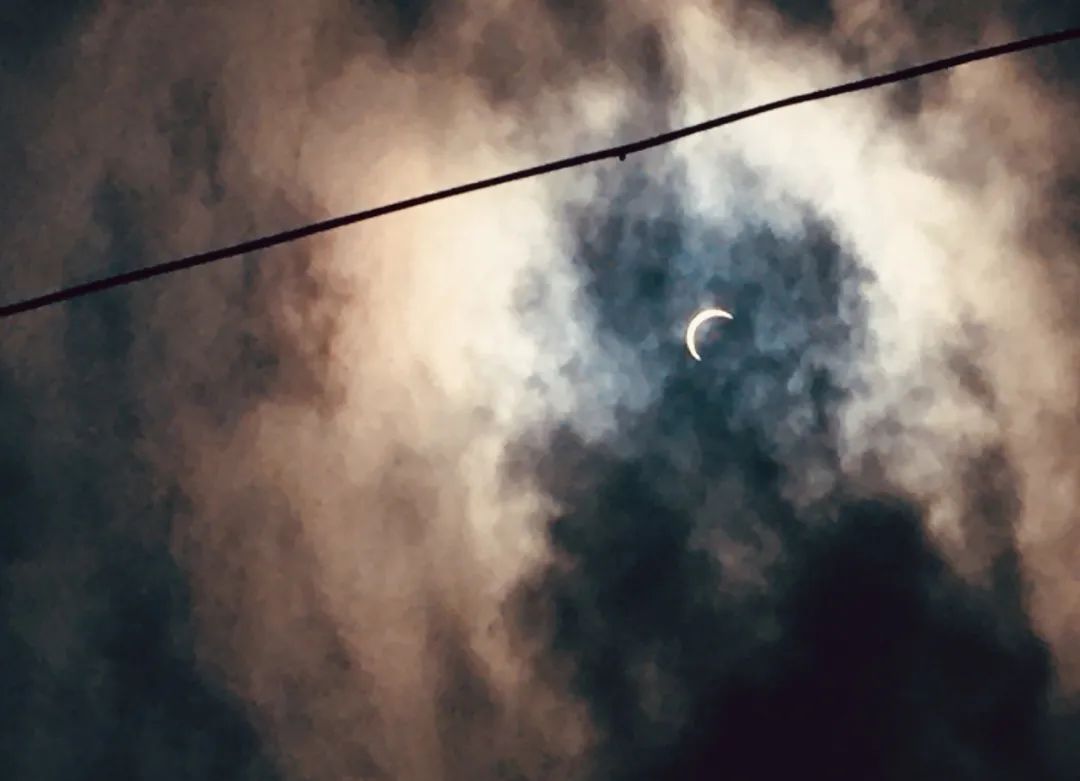 夏至の日に「金環(huán)日食」観測(cè)