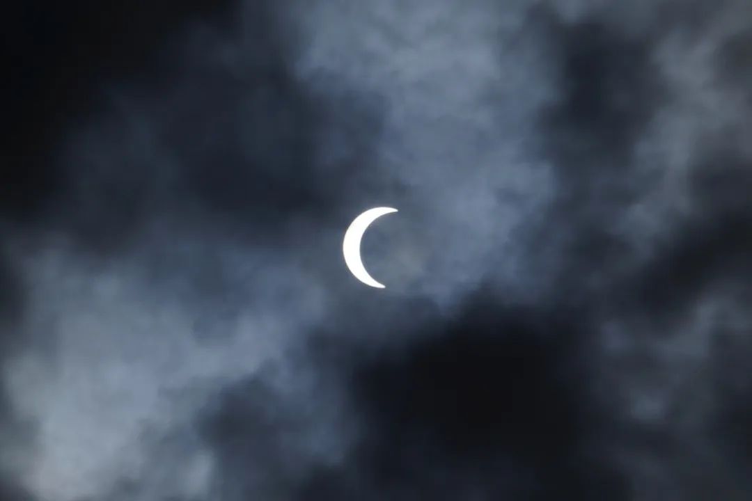 夏至の日に「金環(huán)日食」観測