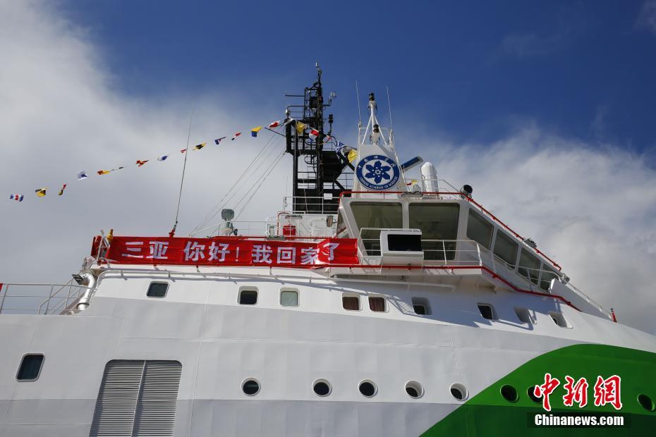 有人潛水船支援母船「探索2號」就役、中國深海科學(xué)調(diào)査の強(qiáng)力な道具に