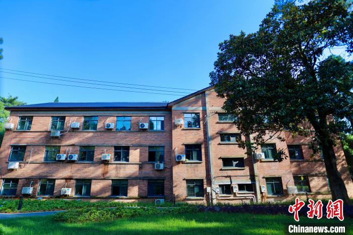 農(nóng)村版將來(lái)型コミュニティを構(gòu)築　浙江省竜游県