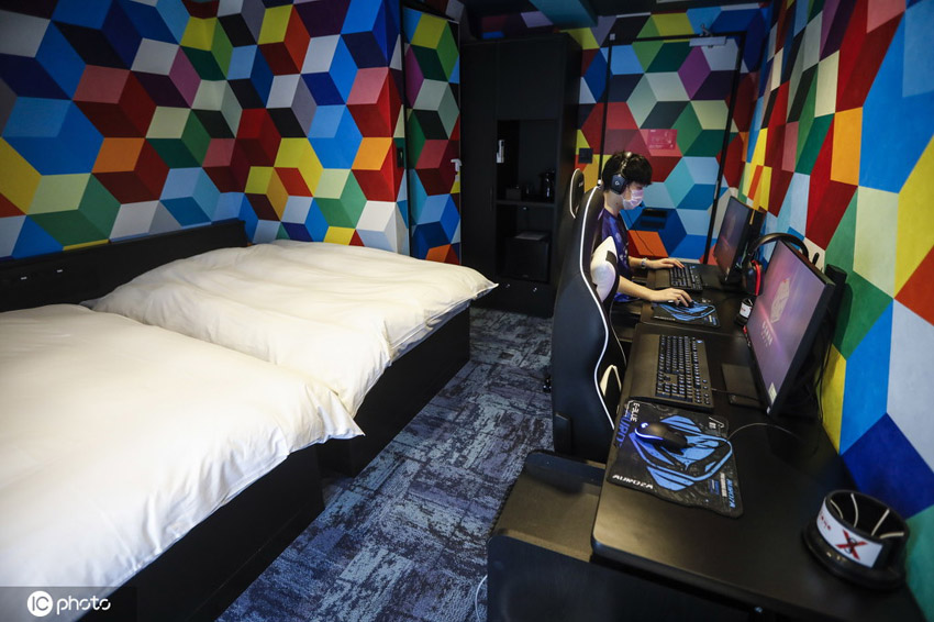 日本に初の「eスポーツ特化型ホテル」オープン