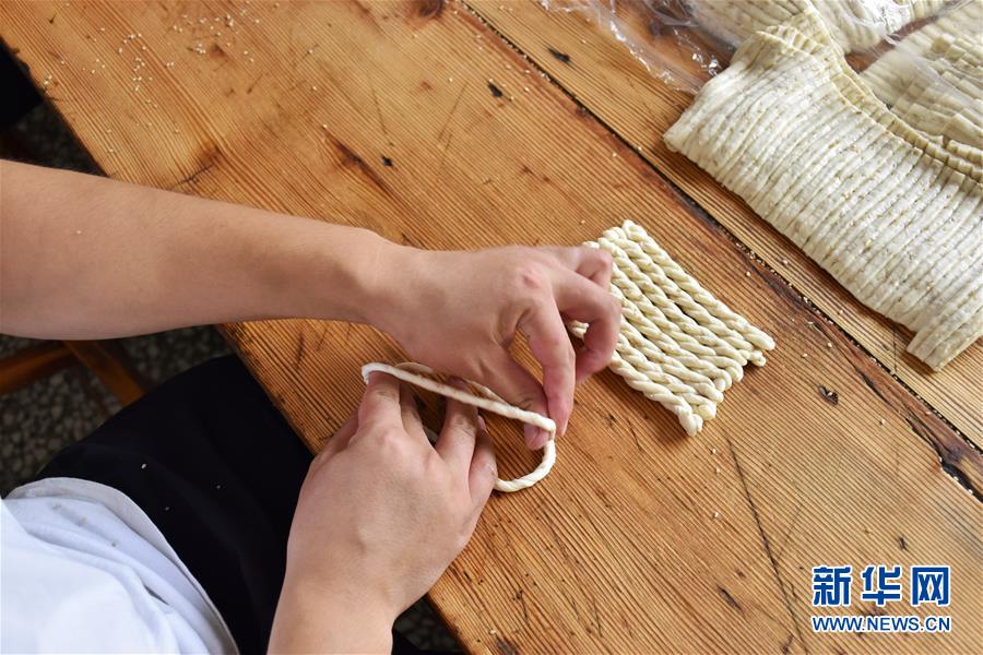 「麻花兄弟」の村おこしの夢(mèng)　河南省