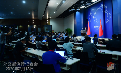 外交部、WHOの専門(mén)家2人がすでに中國(guó)に到著