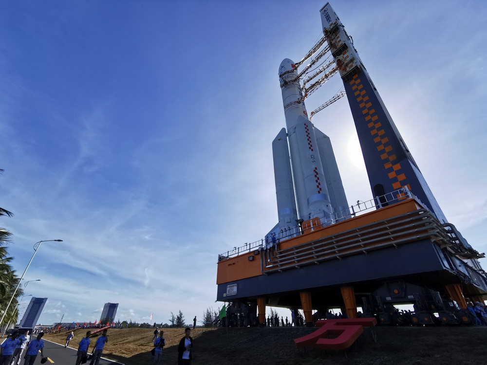 「長征5號遙4」が打上エリアへ　中國初の火星探査任務