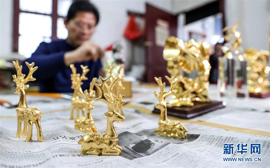 薄さと上質(zhì)な輝きが特徴の南京金箔