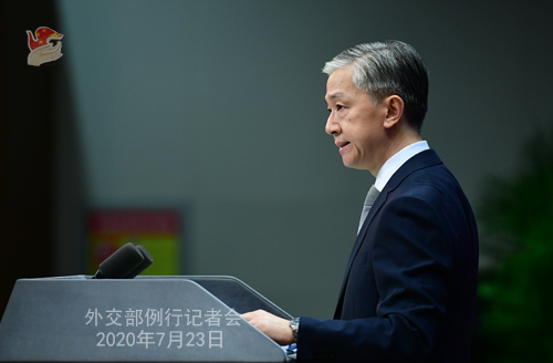 中國、英國海外市民旅券の無効化を検討