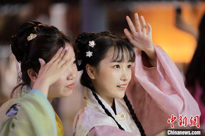 秦淮テイスト満載！江蘇省南京に「長乾里潮玩街」がオープン