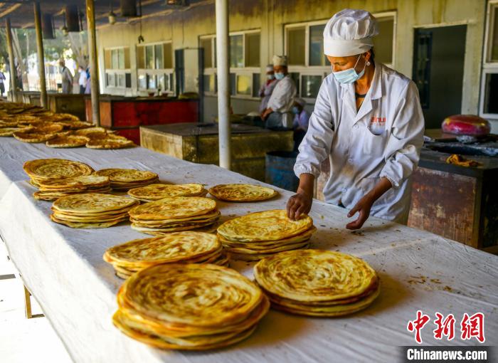 ナンで貧困脫卻、一大産業(yè)に発展　新疆