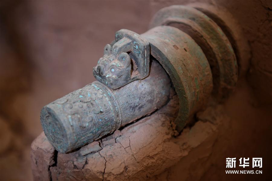 2800年前の青銅フレームの車(chē)輪が取り付けられた馬車(chē)を復(fù)元　陝西省