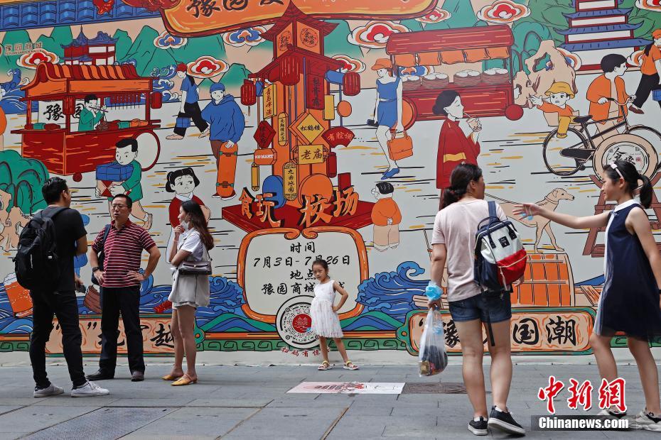 上海の豫園が「夏休みモード」に切り替え！