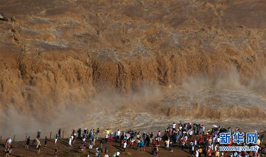 黃河壺口瀑布、洪水ピークを過(guò)ぎ観光客受け入れを再開(kāi)　山西省吉県