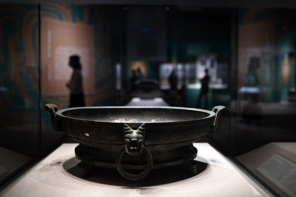 中國國家博物館で寶鶏で出土した青銅器の特別展